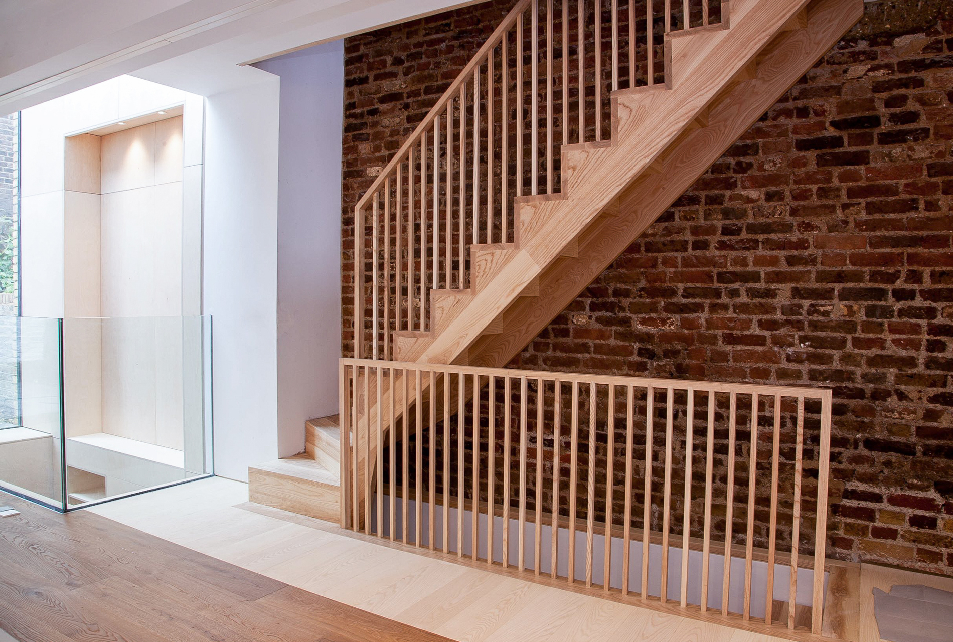Modern bespoke staircase with square spindles and handrail K and D Joinery