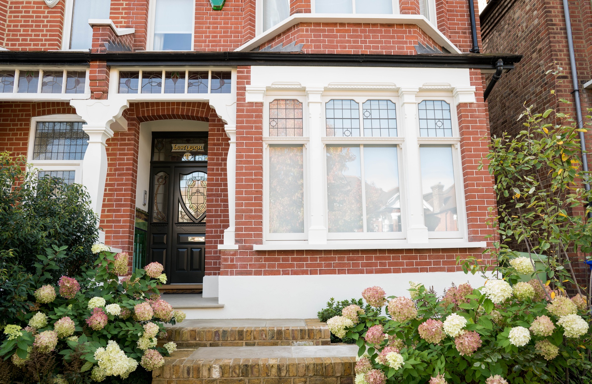 Quality Purpose Made Joinery in London & the South East K & D Joinery