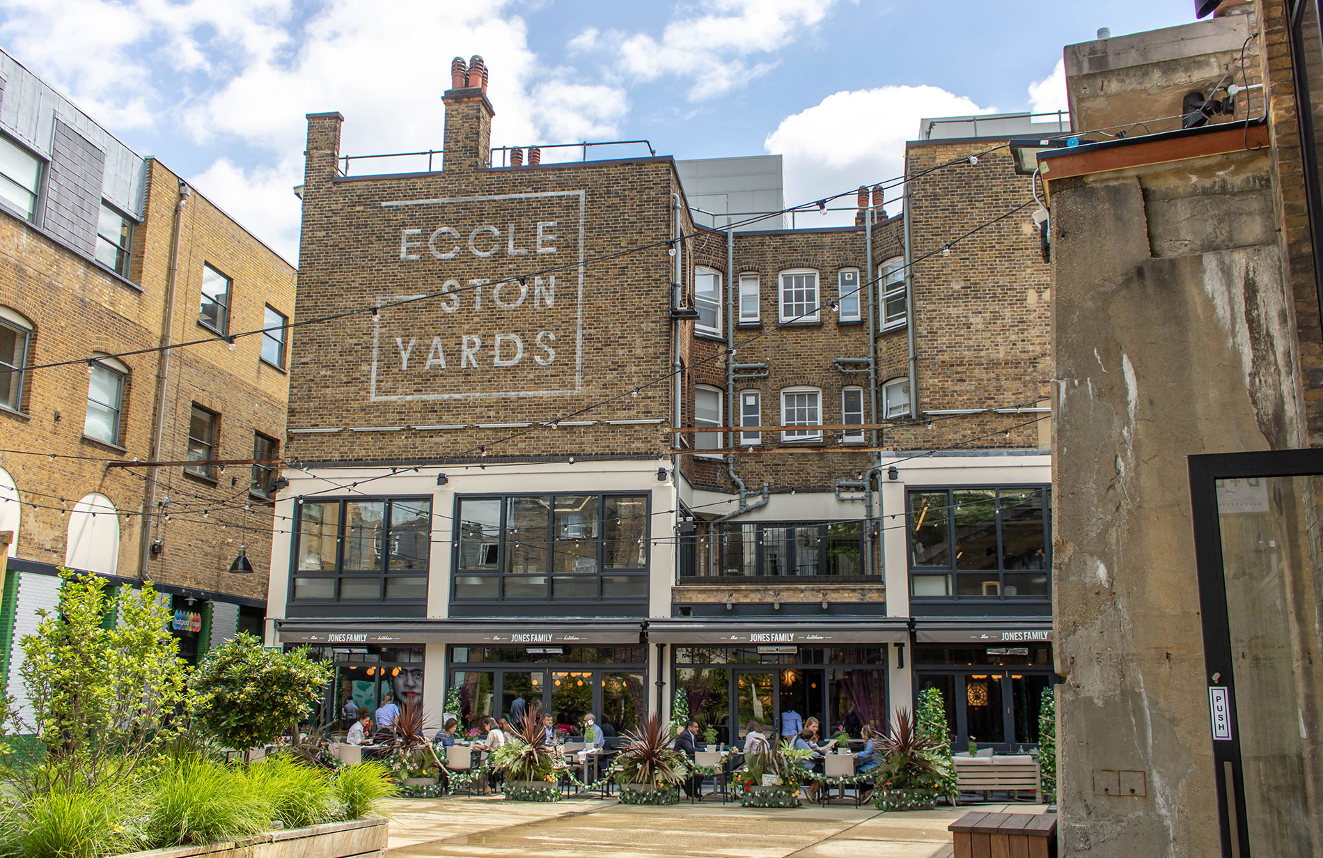 Quality Purpose Made Joinery in London & the South East K & D Joinery