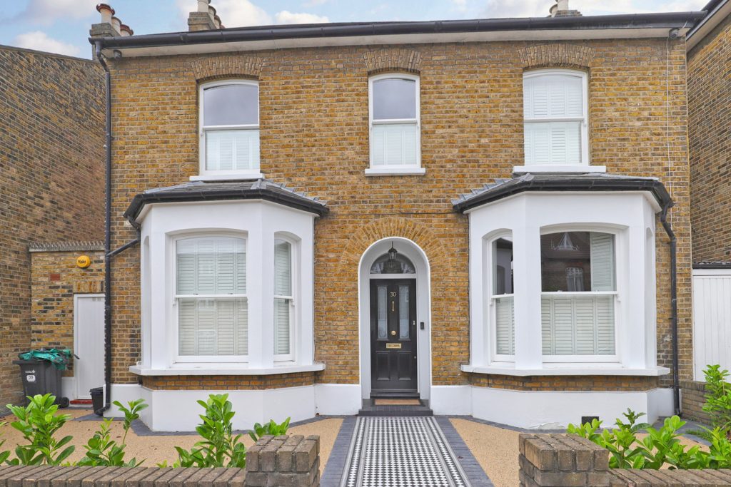 Edwardian property in South woodford with doors and windows K and D bespoke Joinery